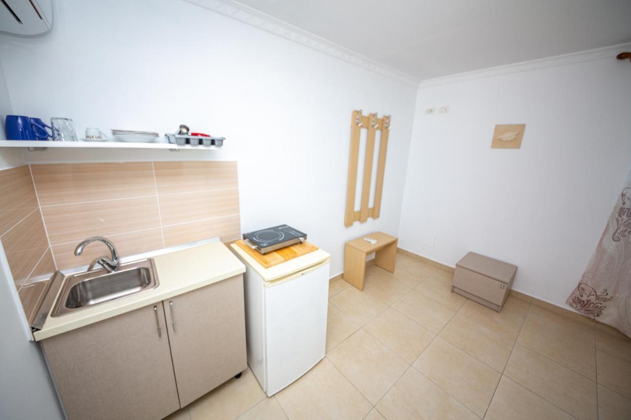 Himara Apartments Eksteriør bilde