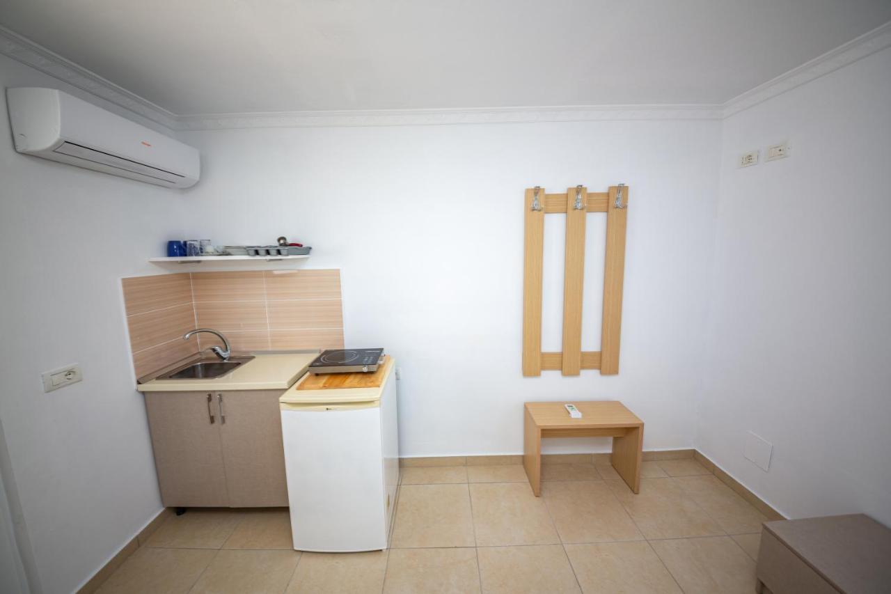 Himara Apartments Eksteriør bilde
