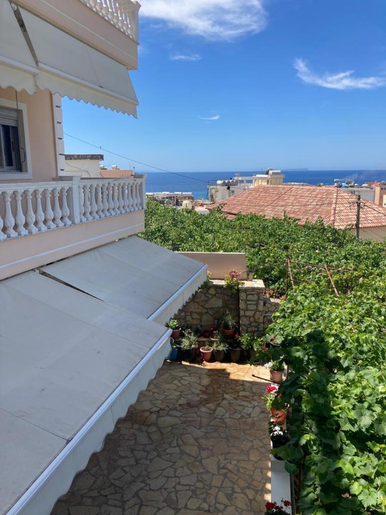 Himara Apartments Eksteriør bilde