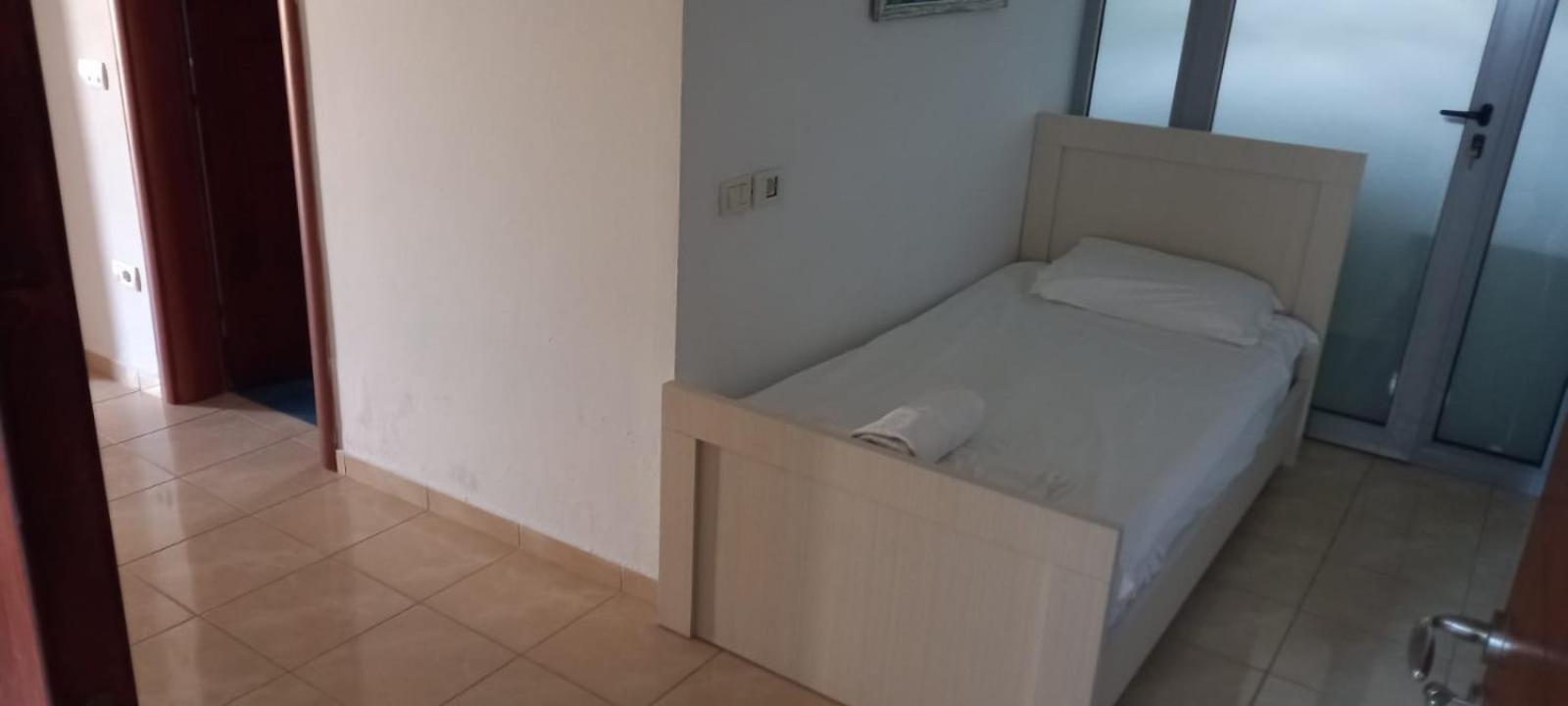 Himara Apartments Eksteriør bilde