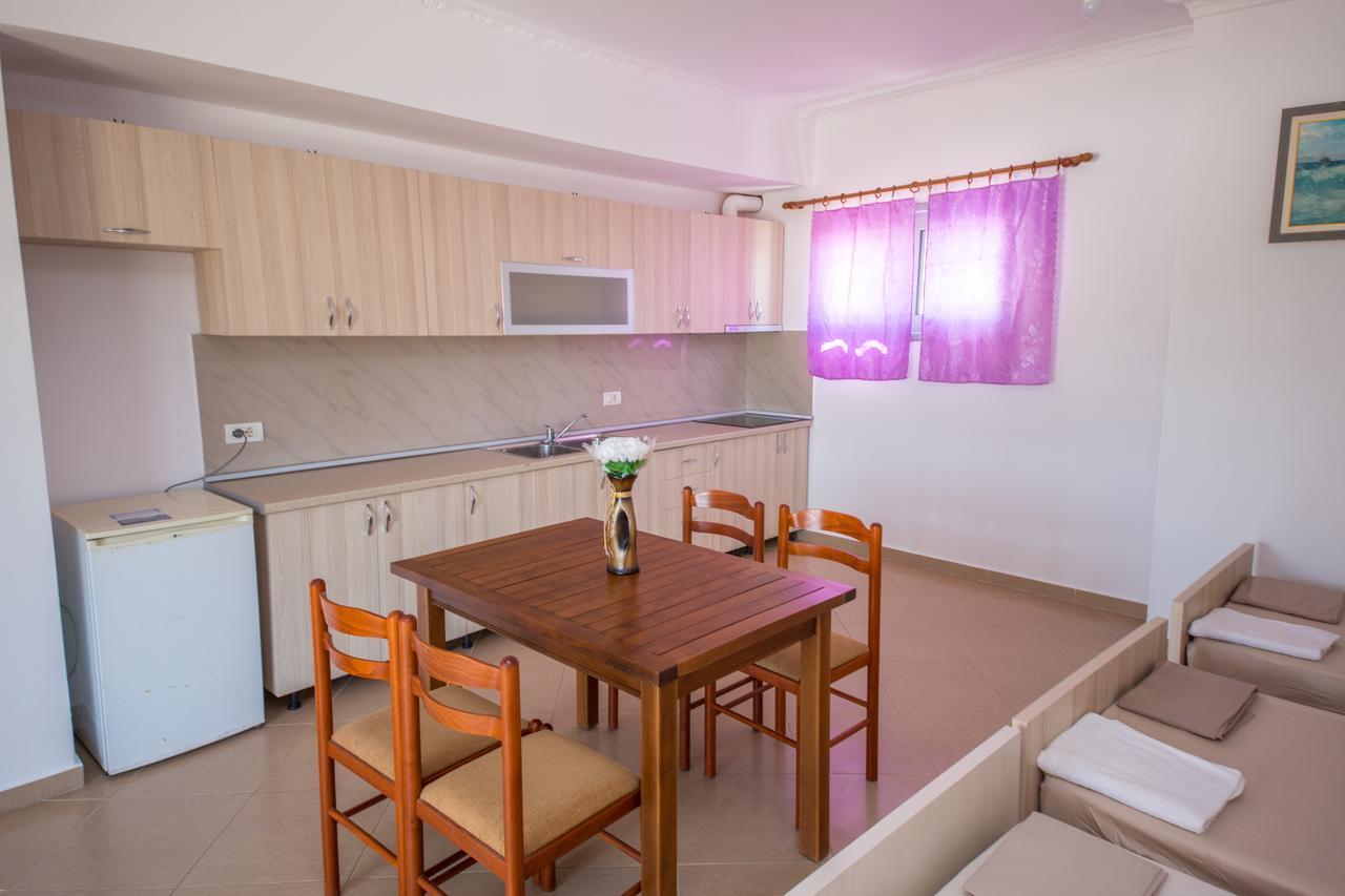 Himara Apartments Eksteriør bilde