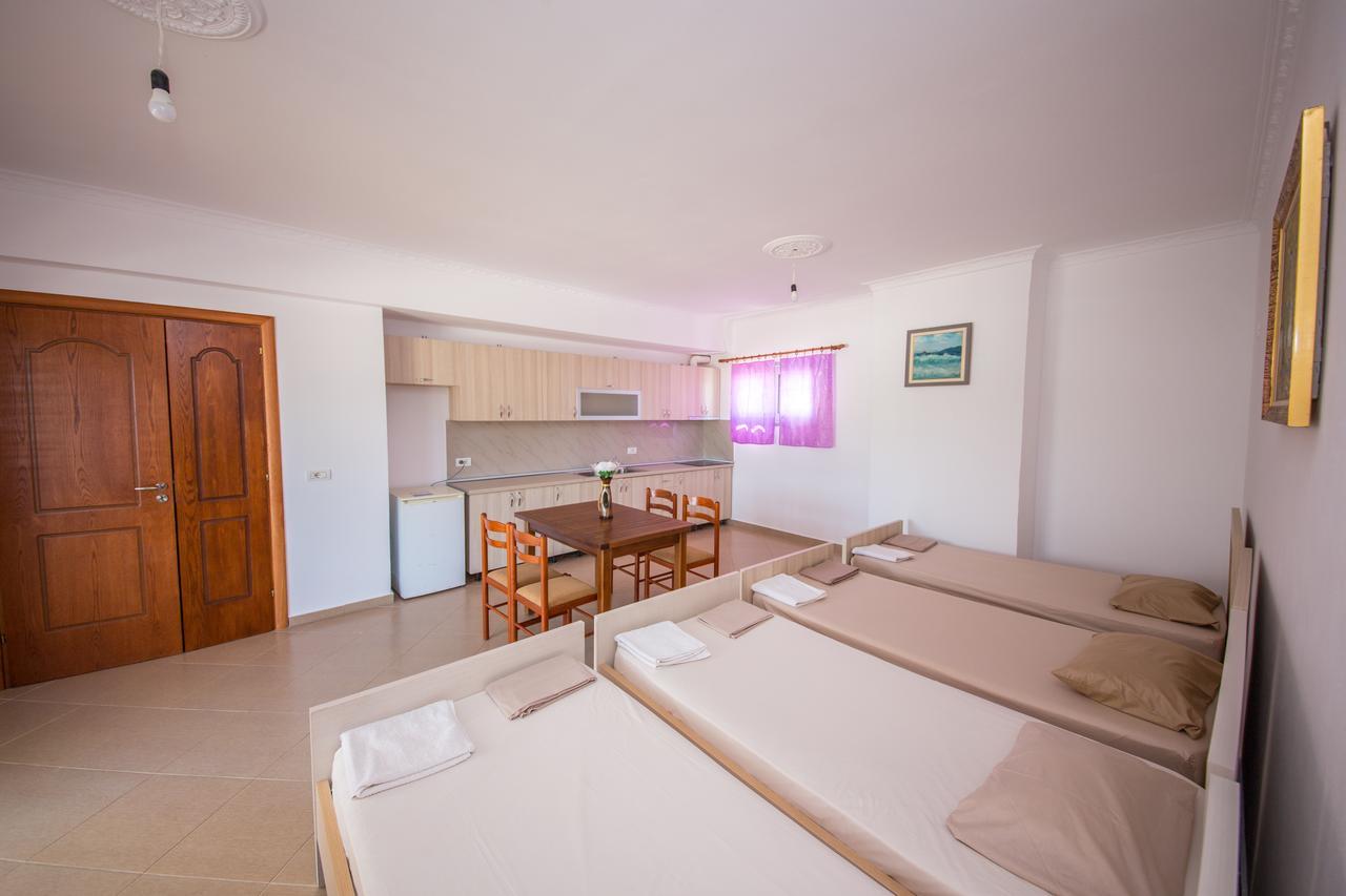Himara Apartments Eksteriør bilde